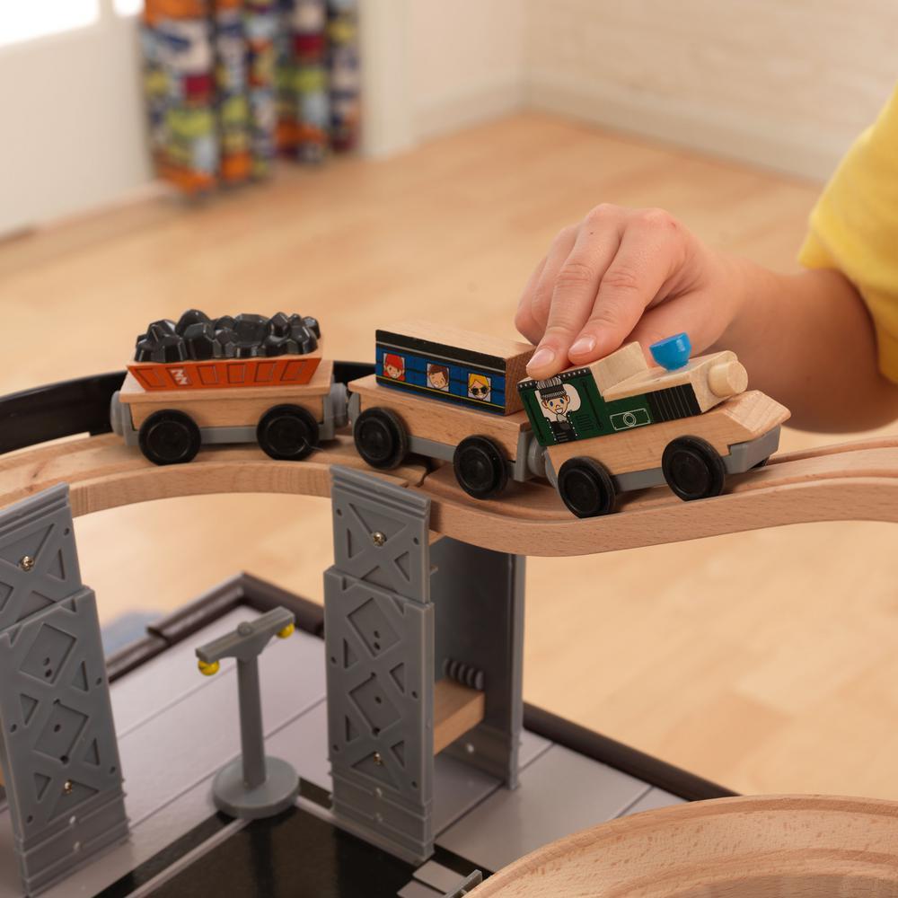 Metropolis Train Table and Train Playset
