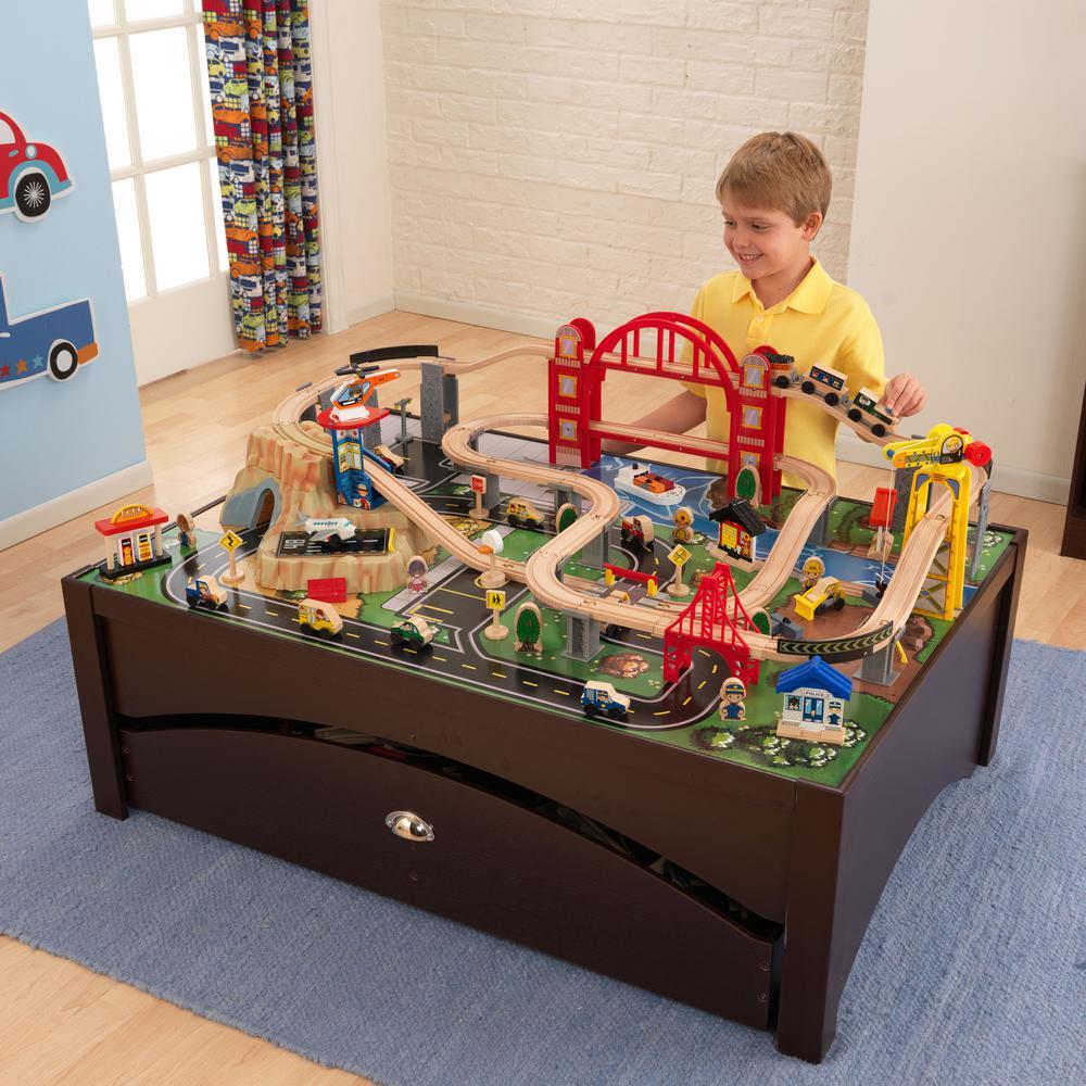 Metropolis Train Table and Train Playset