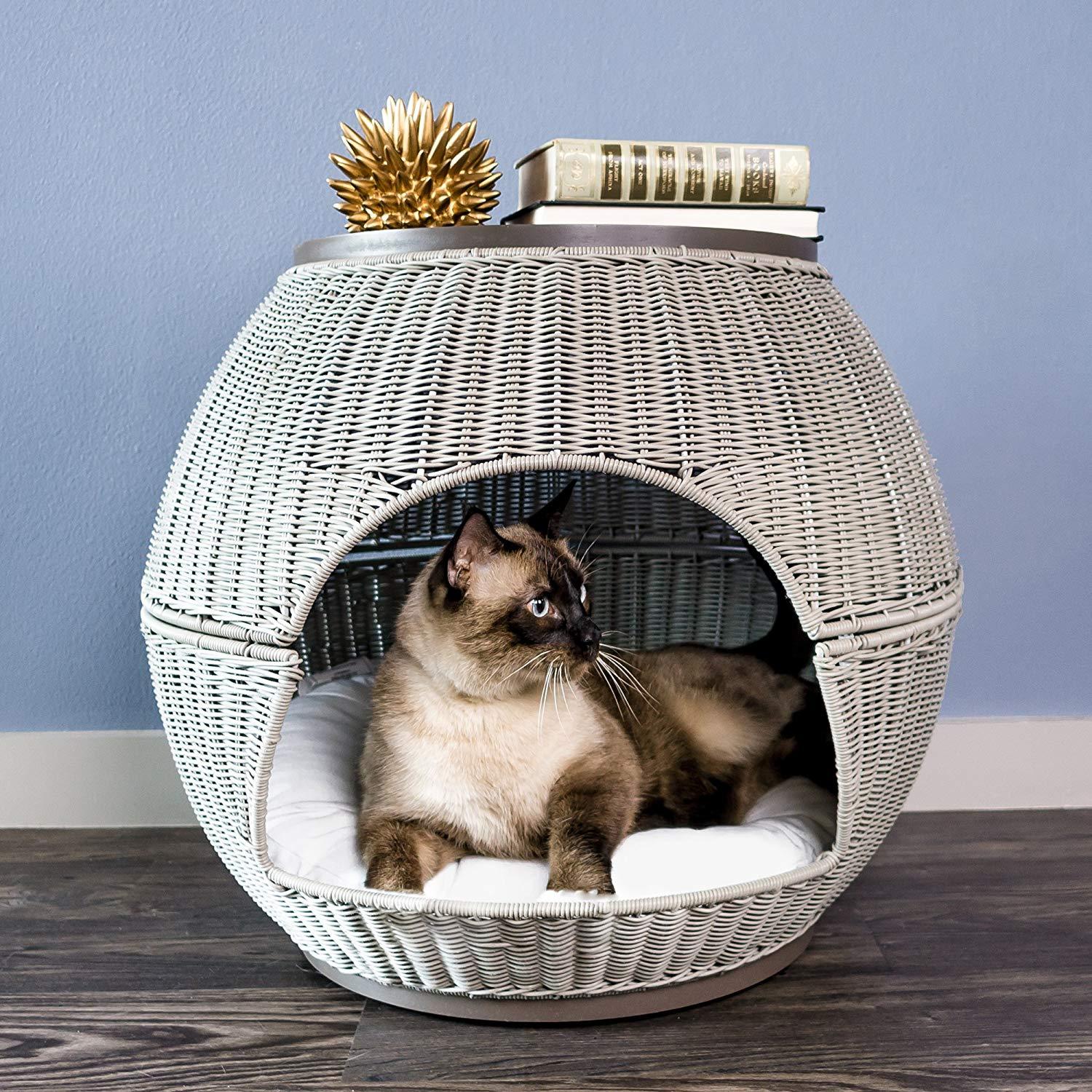 Refined Canine Igloo Deluxe Pet Bed