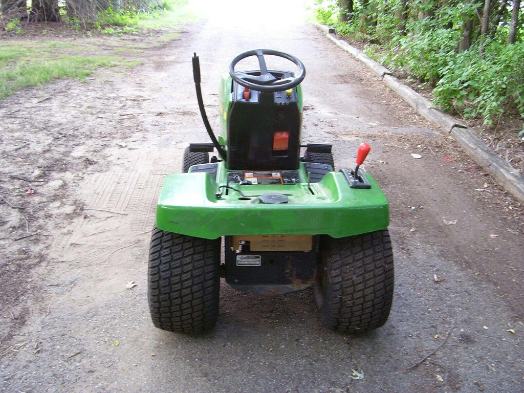 JOHN DEERE LX176 LAWN TRACTOR :