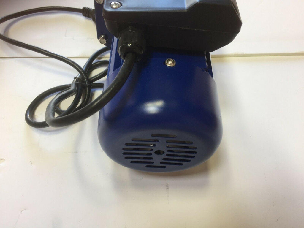 1 hp swimming pool pump with strainer 110v/230v 1.5" inlet/outlet