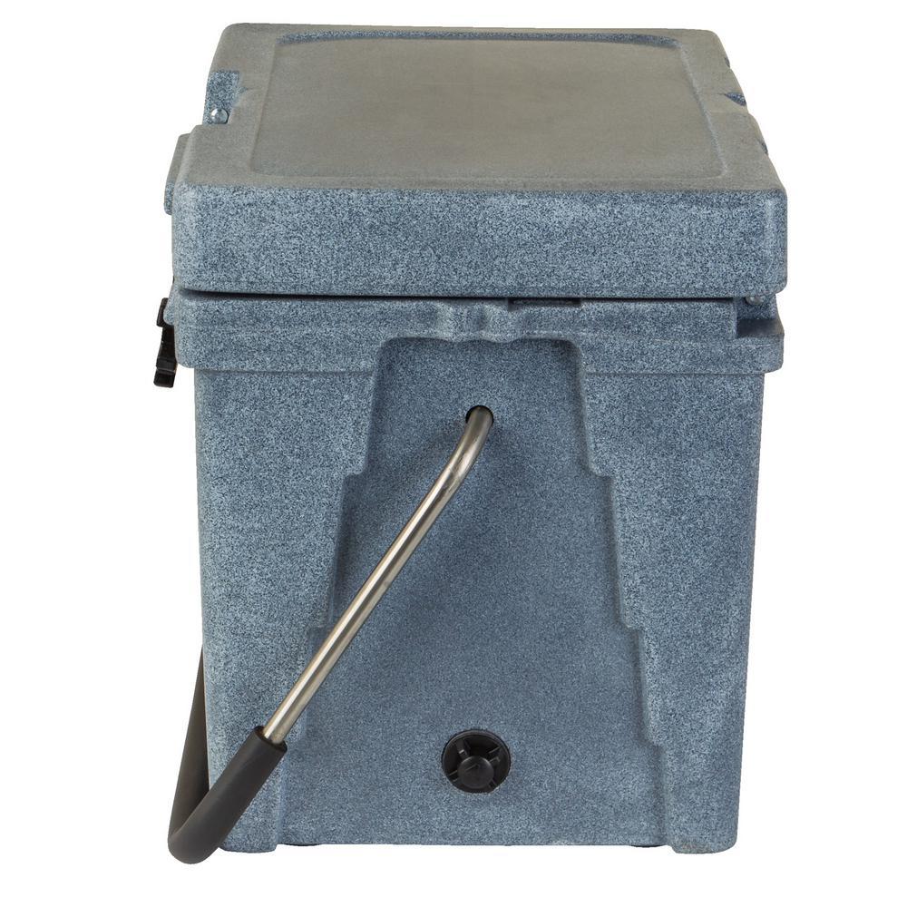 23 Qt. Hard Cooler in Blue