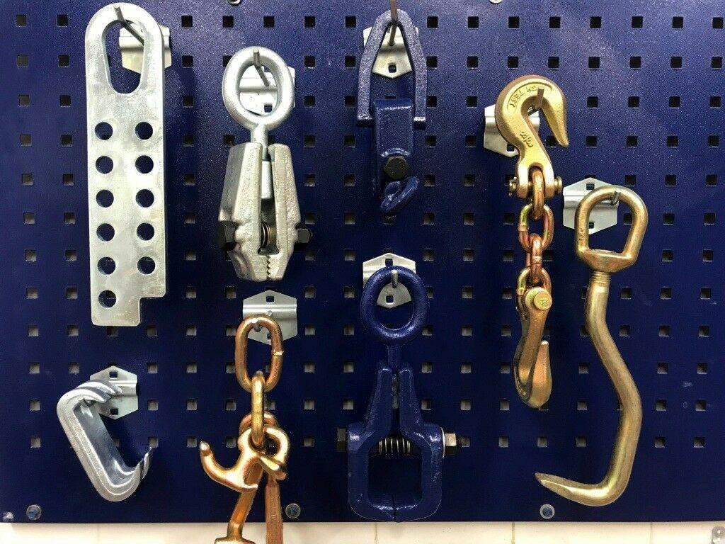 SET#13 - AUTO BODY FRAME MACHINE 8 PIECE TOOLS AND CLAMP CHAIN SET FRAME RACK