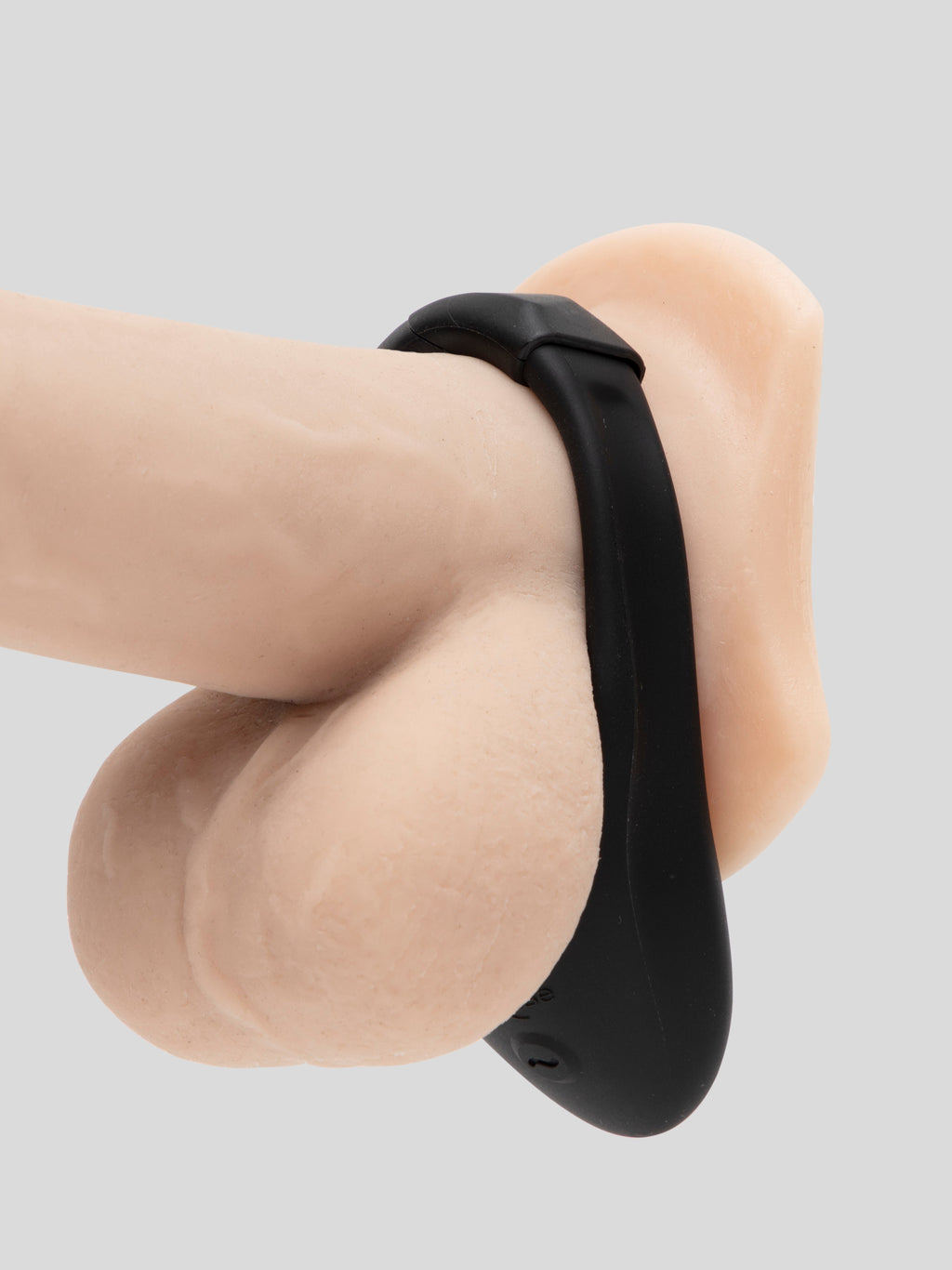 We-Vibe Bond App Controlled Rechargeable Wearable Vibrating Cock Ring, Black