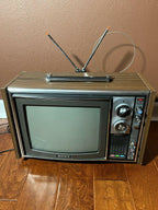 ultra rare 1972 sony trinitron color crt tv  12” kv-1212 (tested &amp; working)