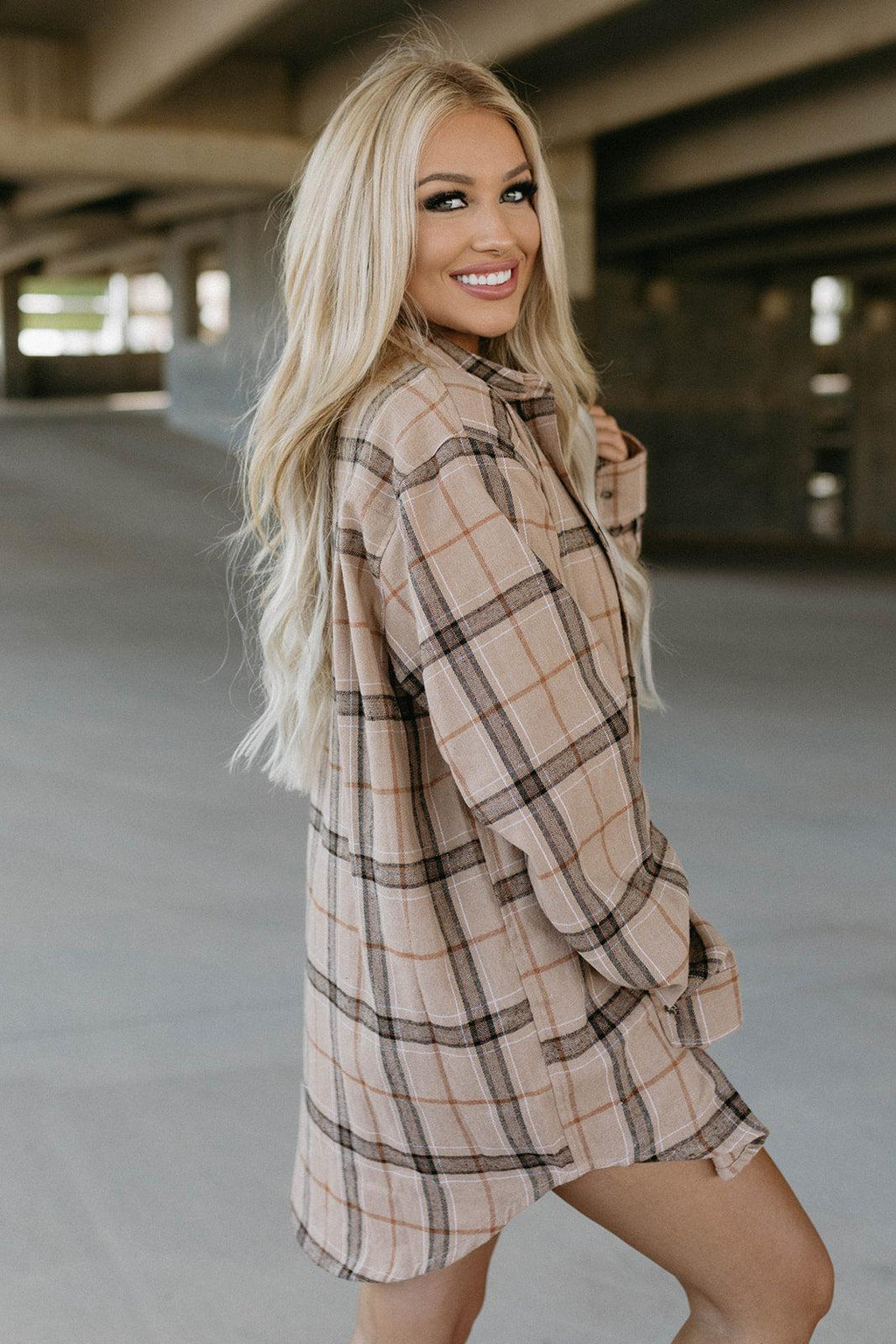love oversized flannel - brown