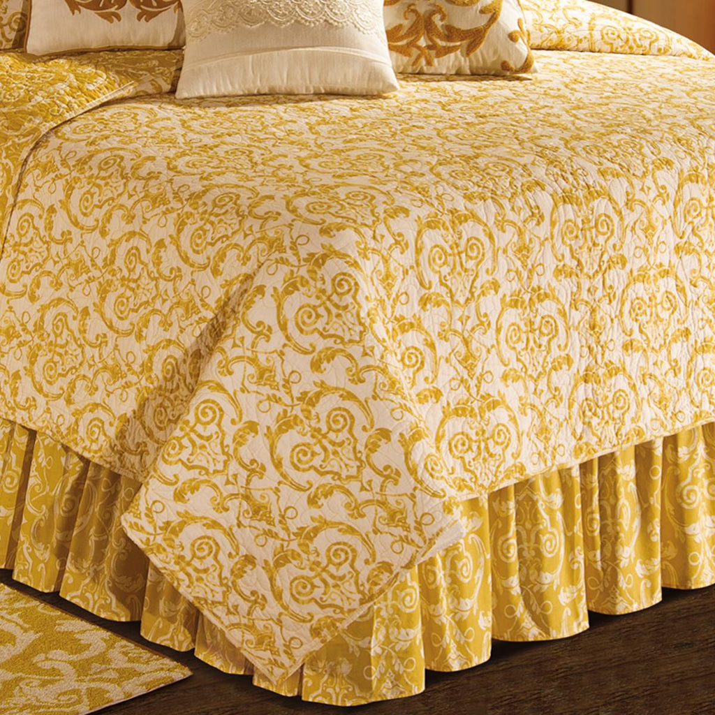 C&amp;F Home Florence Full/Queen Quilt