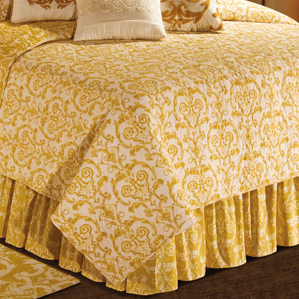 C&amp;F Home Florence Full/Queen Quilt