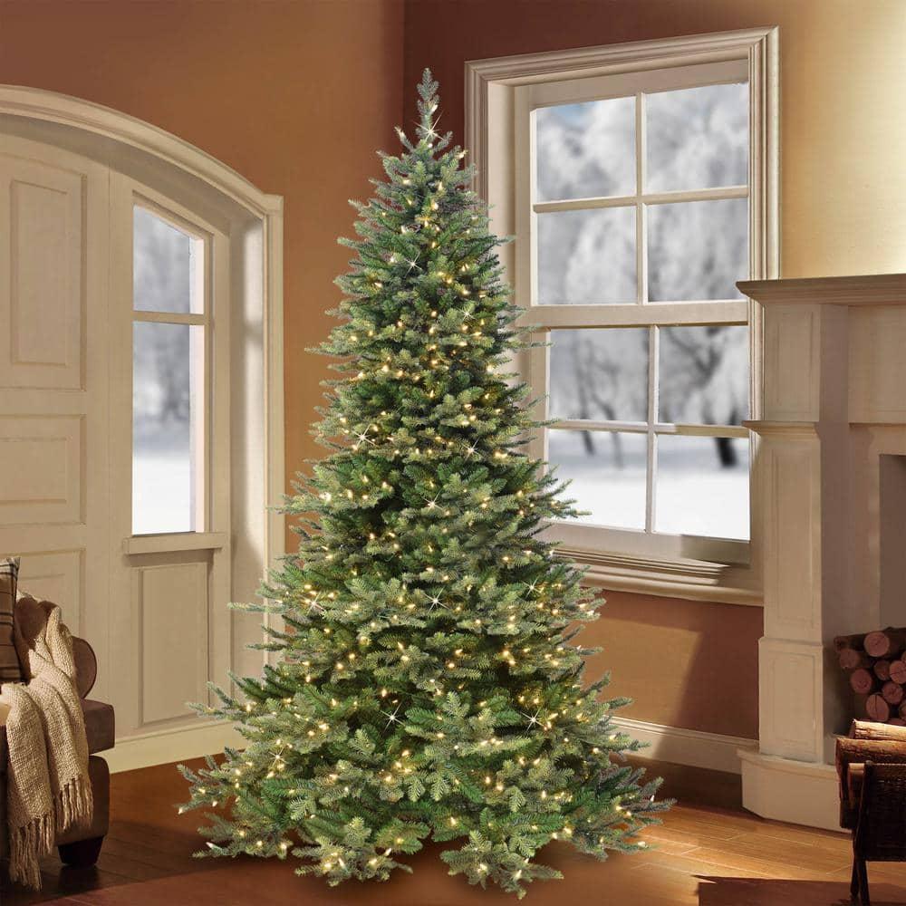 New 7.5 ft. Royal Majestic Douglas Fir Downswept Tree with Real Life Molded Tips and Sure-Lit Pole with 800 Clear Lights