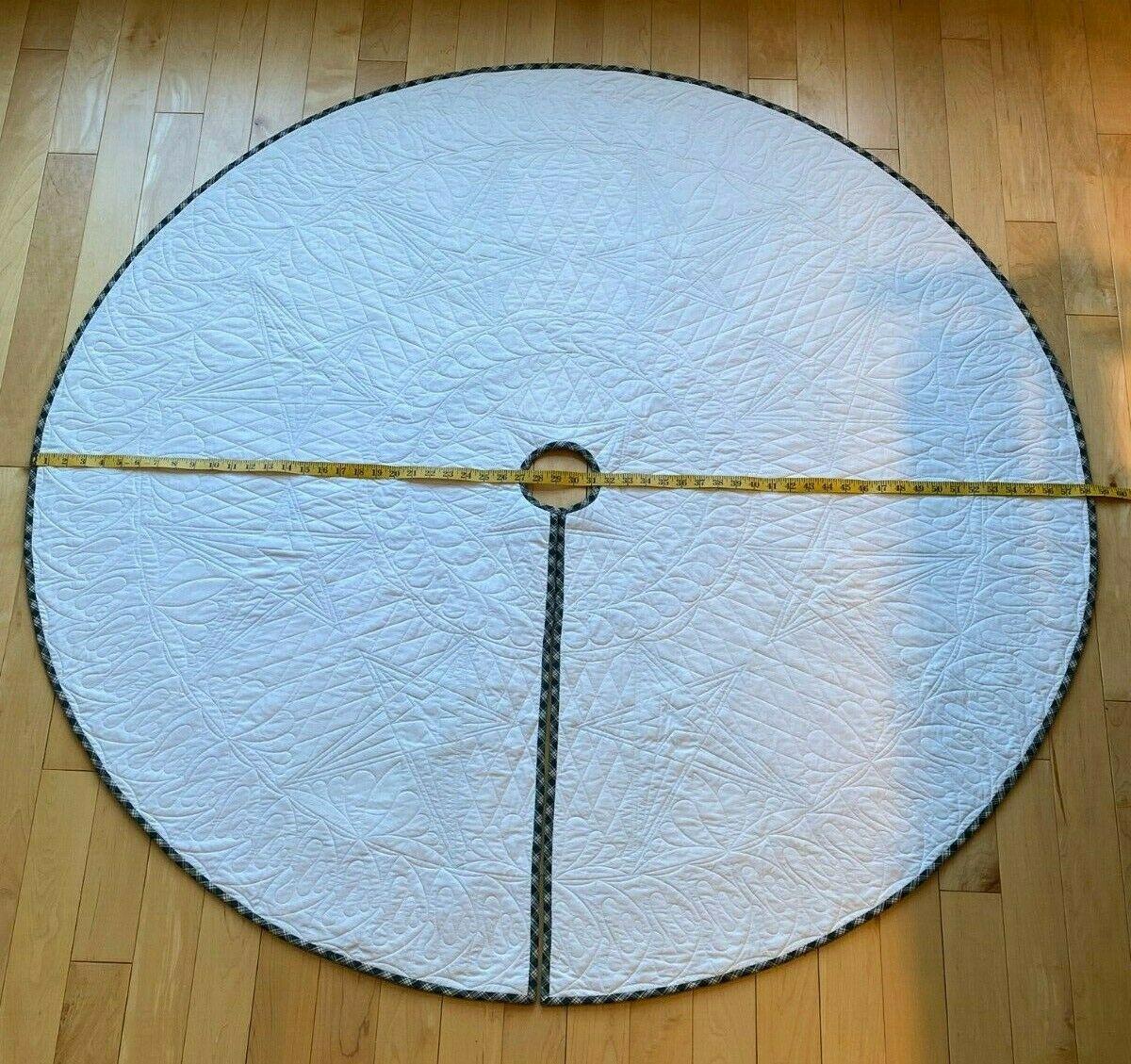 Star Christmas Tree Skirt Homespun Cotton Fabric  Quilted Quilt 58 1/2"