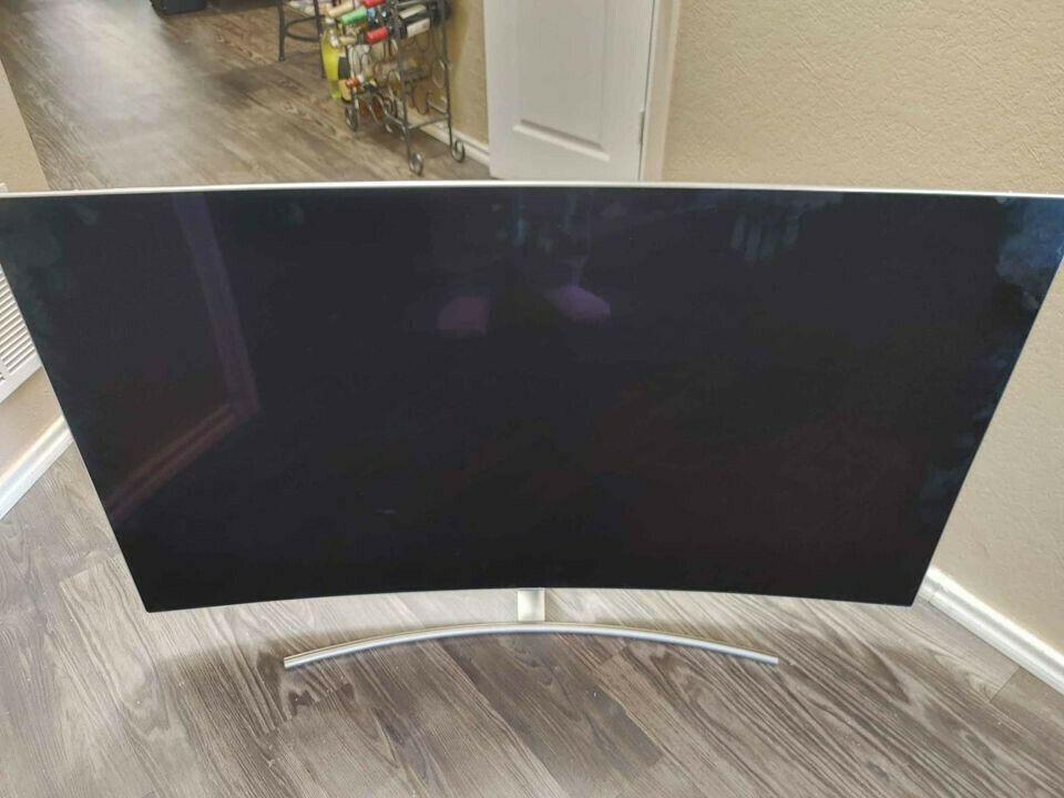 55" curved tv - samsung - qn55q7camfxza - needs one connect