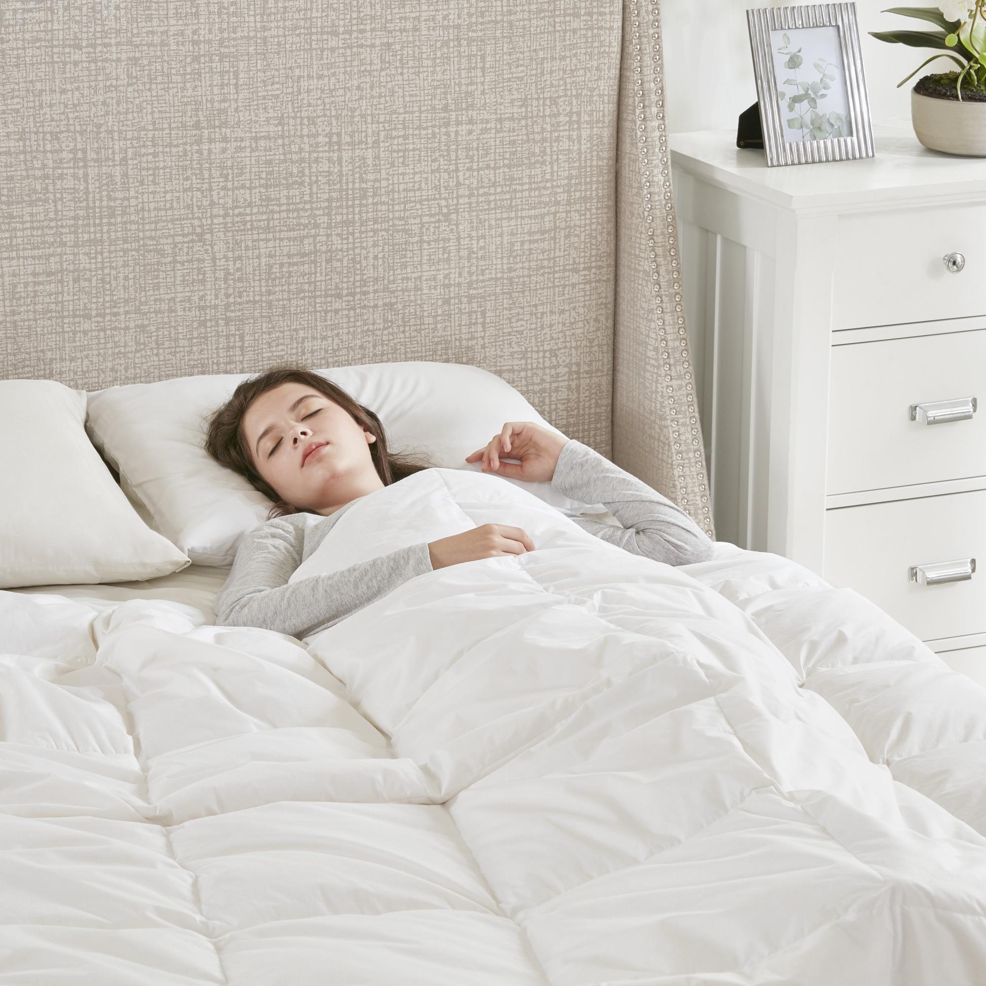 Comfort Classics All Season Exra Long Cotton Cover Down Comforter, King