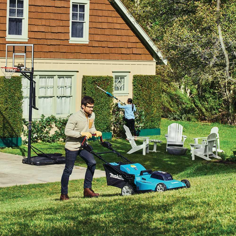 Makita XML11CT1 18V X2 36V Cordless 21 in. Lawn Mower Kit w/ 4 Batteries (5.0Ah)