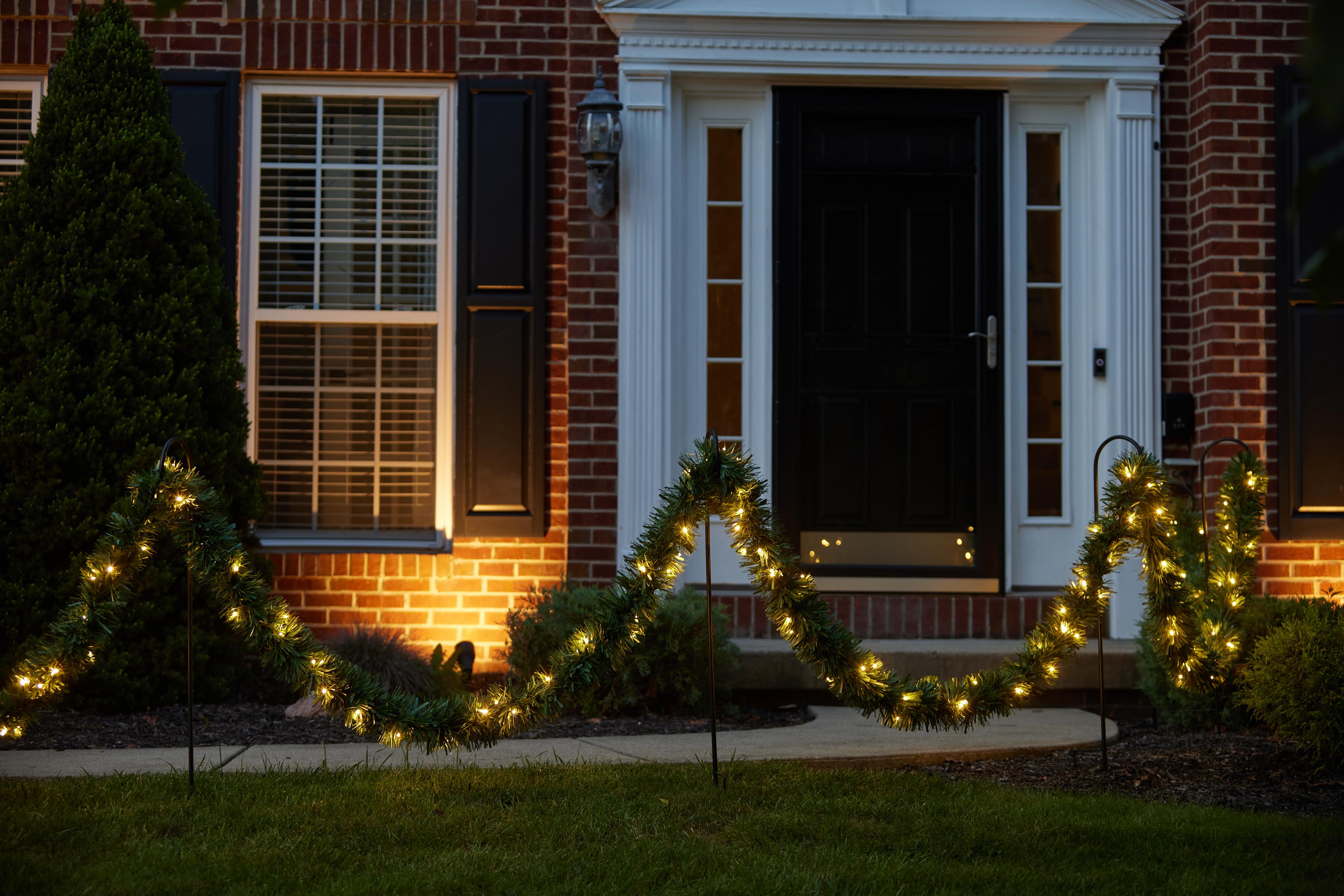 50 ft Long Pre-Lit, Christmas Garland Pathway Lights, 400 5mm Warm White LED Lights - 7 Shepherds Hooks Included