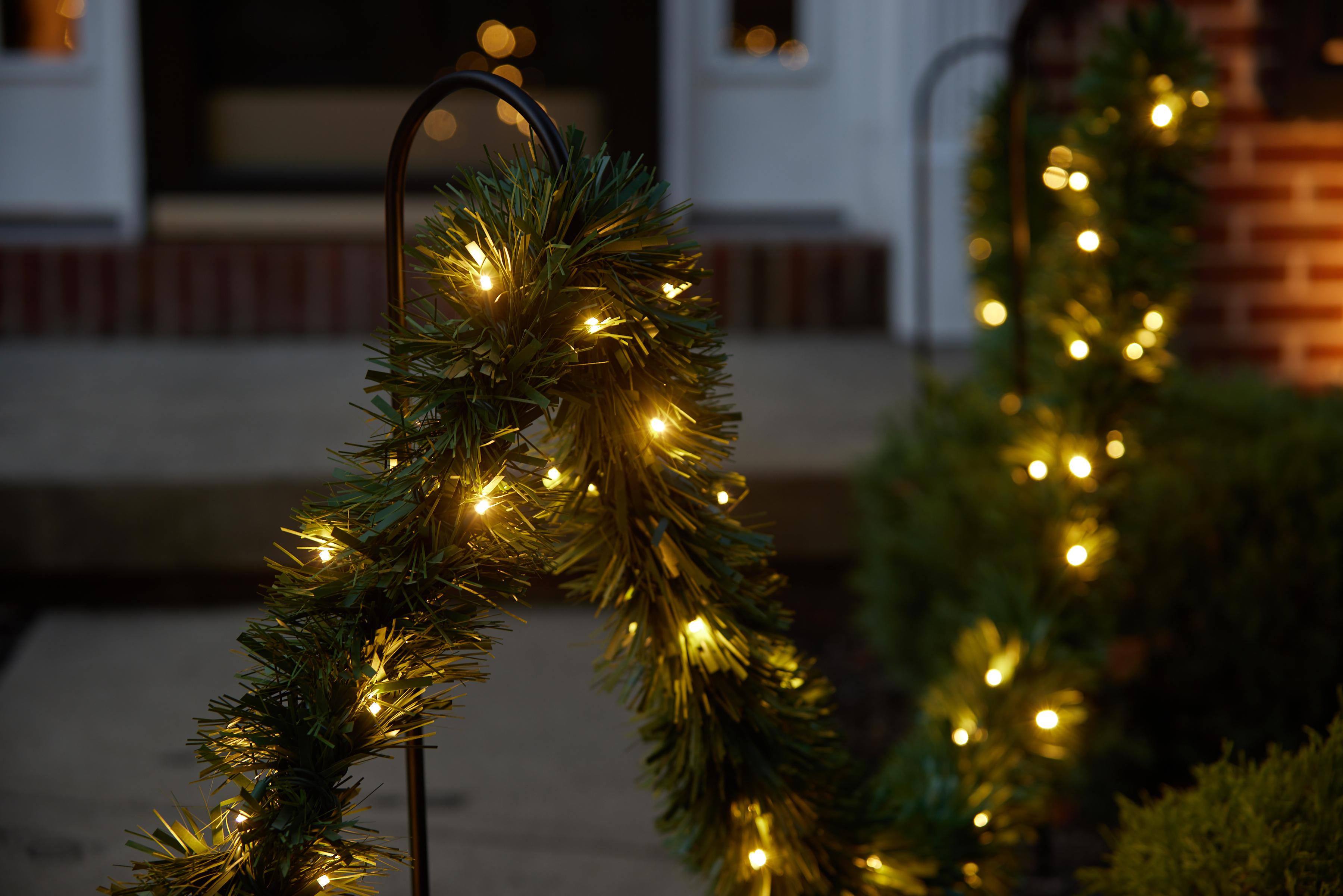 50 ft Long Pre-Lit, Christmas Garland Pathway Lights, 400 5mm Warm White LED Lights - 7 Shepherds Hooks Included