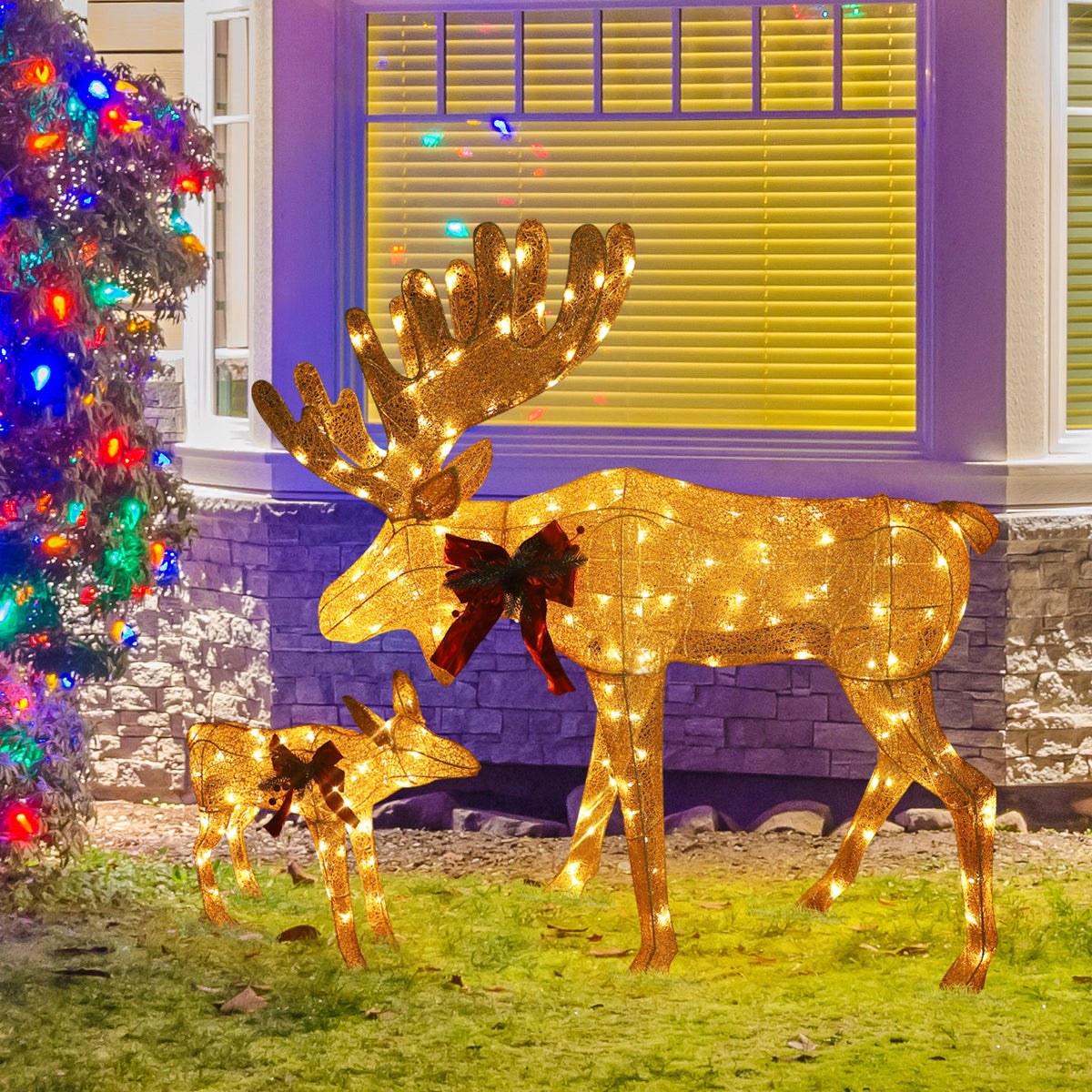 VEIKOUS Lighted Moose Family Outdoor Christmas Decoration for Yard with Stakes and Zip Ties, Gold
