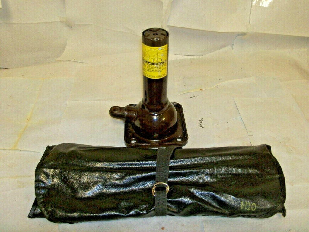 2007-2014 TOYOTA FJ CRUISE,4RUNNER SPARE TIRE BOTTLE JACK TOOLS & FACTORY CASE.