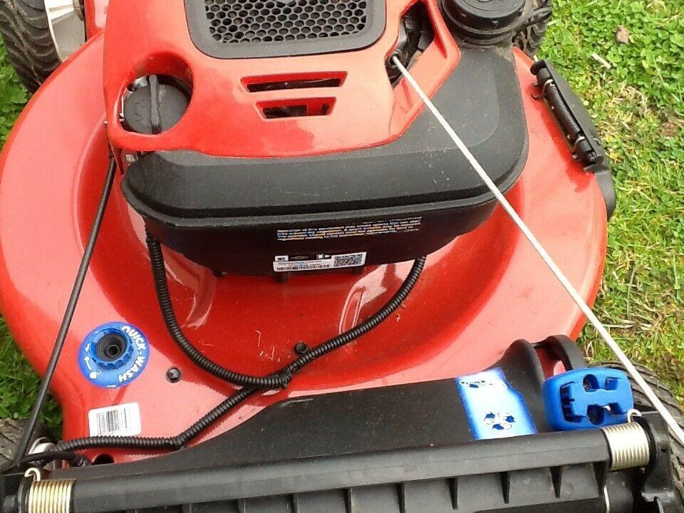 Recycler Gas Self Propelled Lawn Mower 22 inch. Local Pickup Only