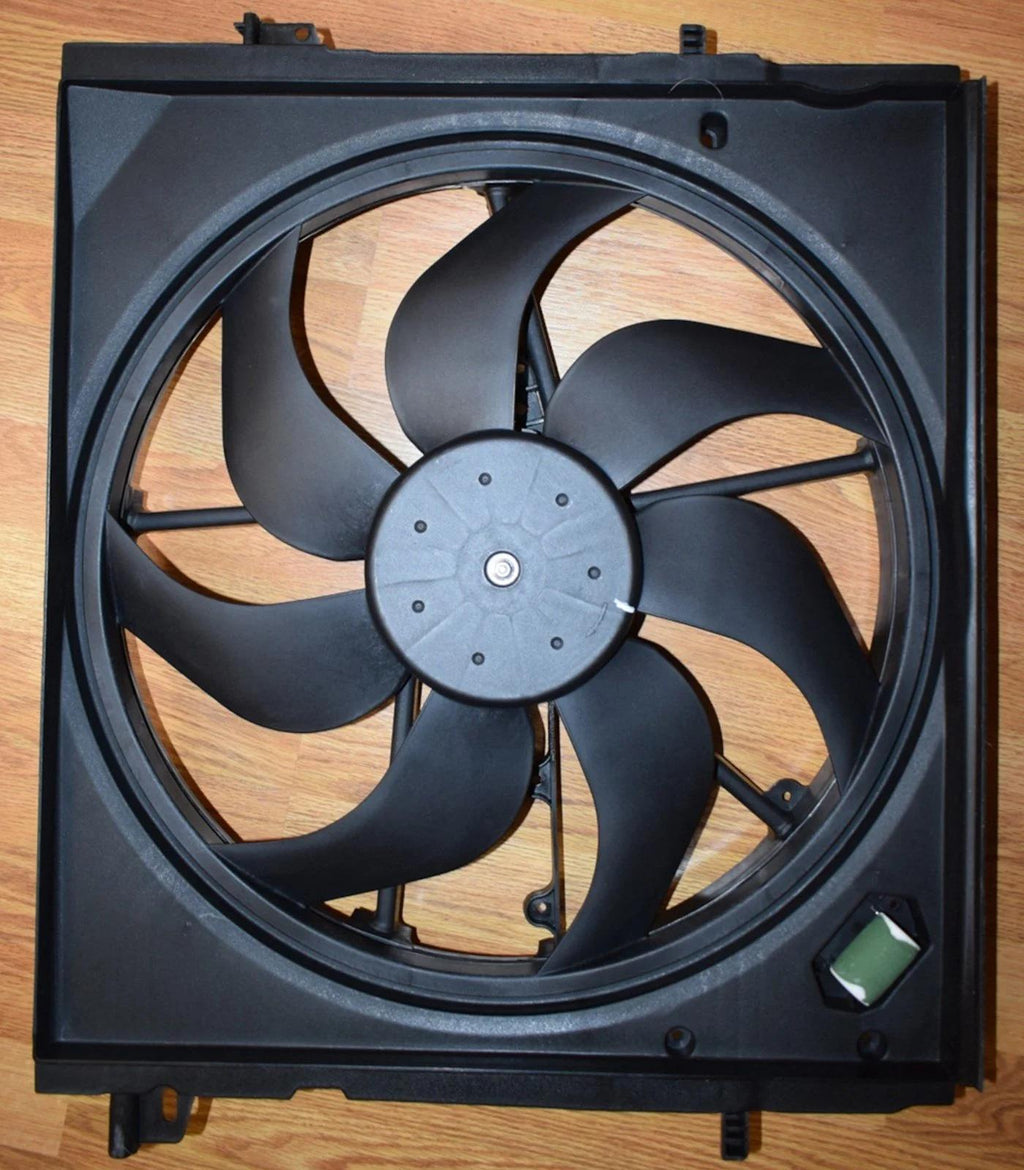17-19 Nissan Rogue Sport 2.0L Radiator Cooling Fan Assembly 214816MA0A NI3115162 Generic