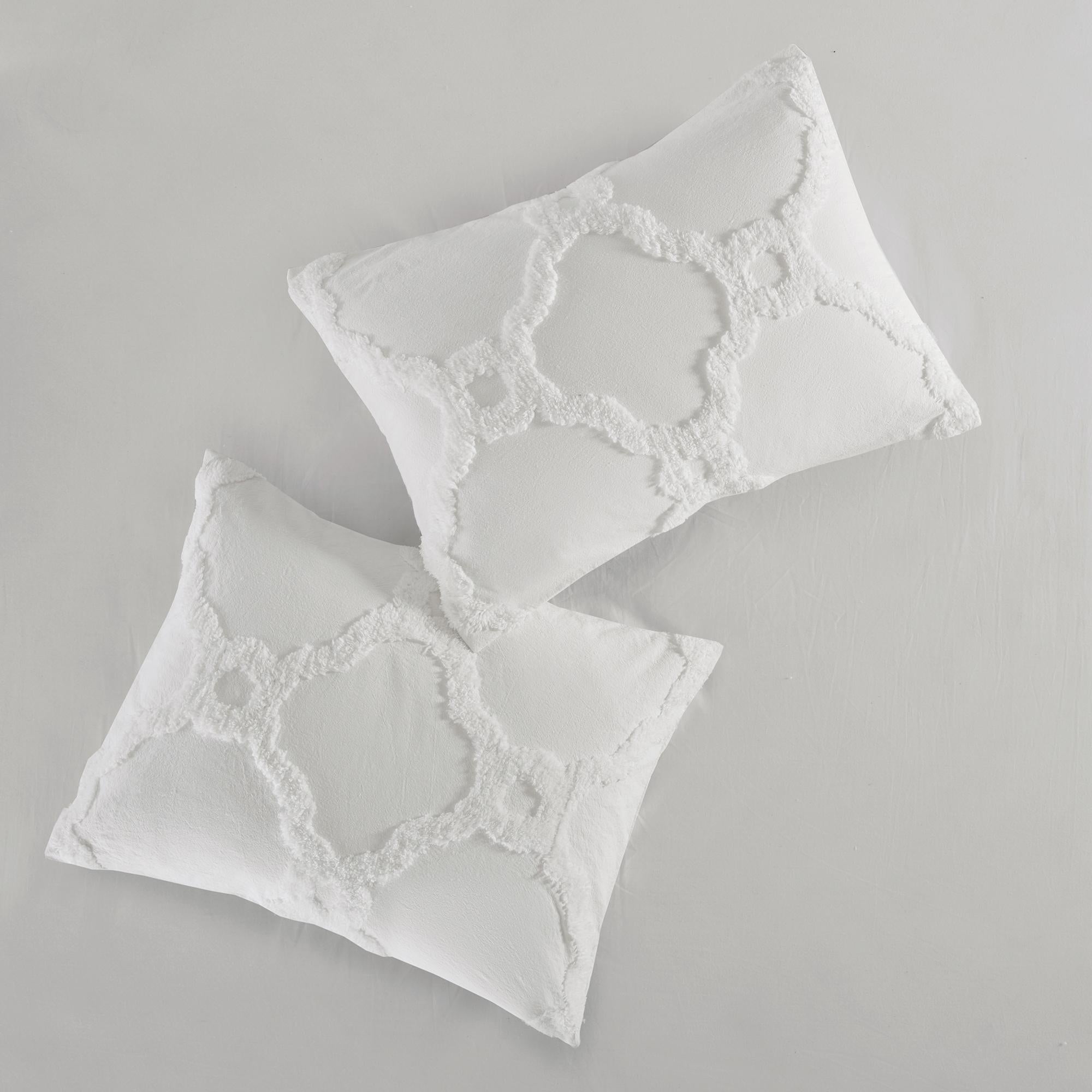 Home Essence Leena 3 piece Tufted Cotton Comforter set, King/Cal King, White
