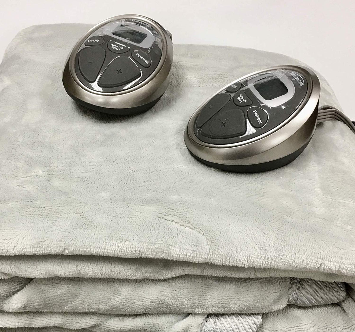 Sunbeam Queen Electric Heated Blanket Luxurious Velvet Plush with 2 Digital Controllers and Auto-Off Feature - 5 Year Warranty, Grey (Tech Grey)