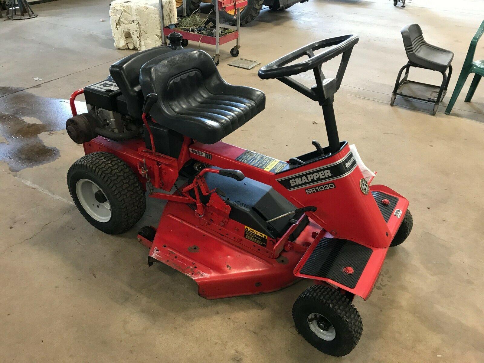 2010 SR1030 Riding Lawn Mower T1292791