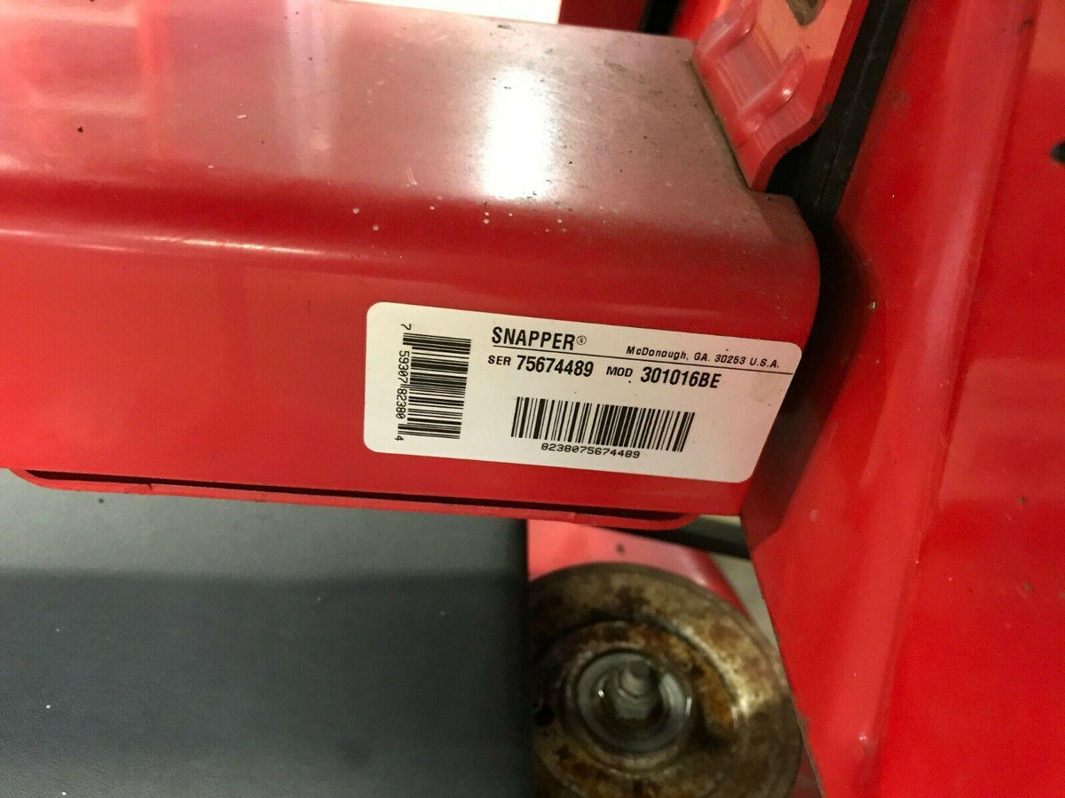2010 SR1030 Riding Lawn Mower T1292791