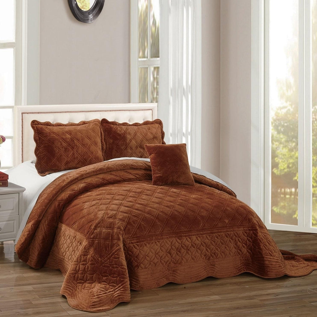 Serenta Supersoft Microplush Quilted 4 Piece Bed Spread Set