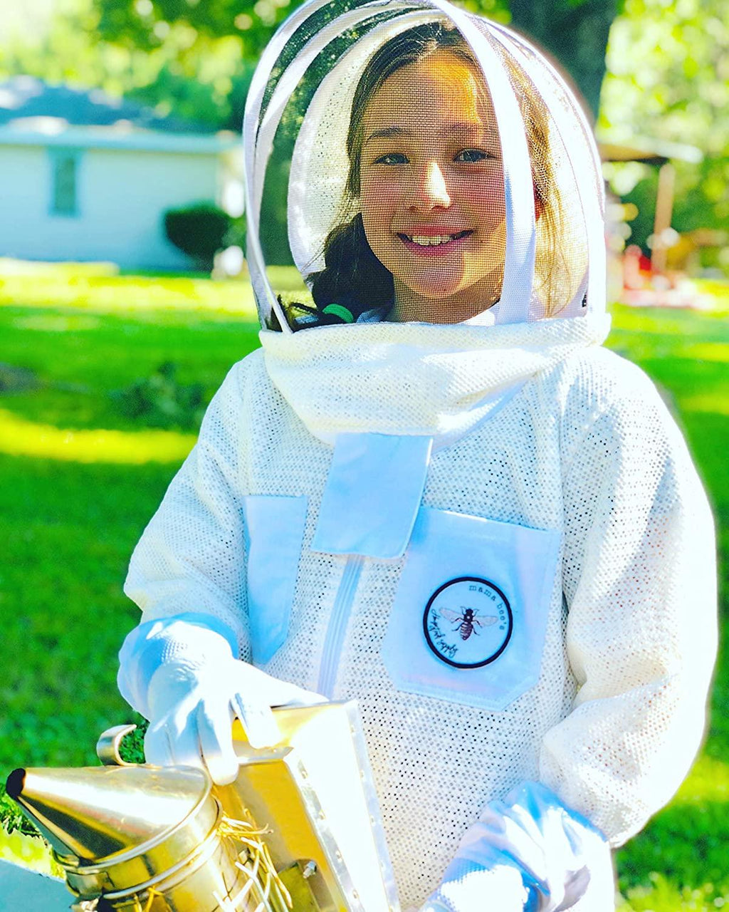 mama bee's homestead supply child's ventilated bee suit &amp; gloves - full body protection, mesh hood, kids bee suit - protective, breathable beekeeper outfit, keeps kids cool - 6 pockets,