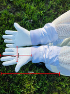 mama bee's homestead supply child's ventilated bee suit &amp; gloves - full body protection, mesh hood, kids bee suit - protective, breathable beekeeper outfit, keeps kids cool - 6 pockets,