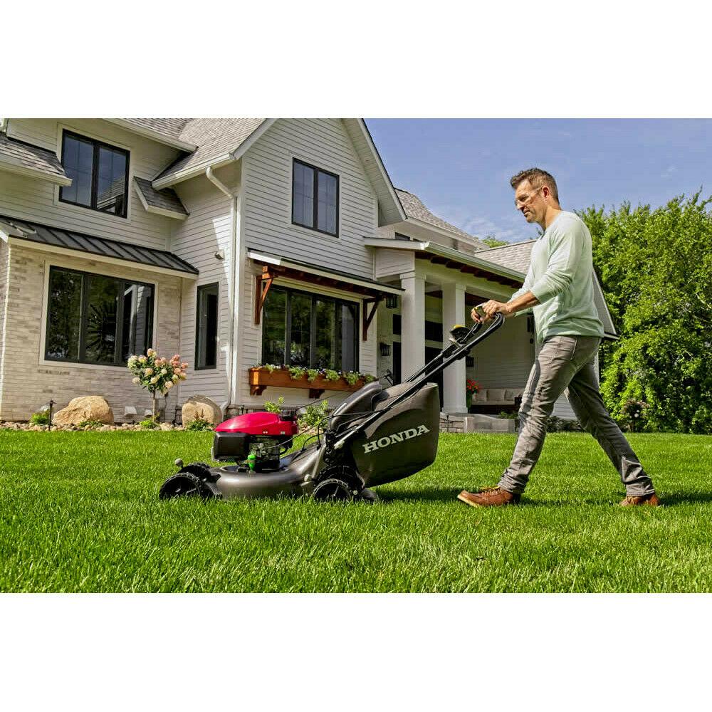 664070 HRN216VYA GCV170 Smart Drive VS 21 in Self Propelled Lawn Mower New