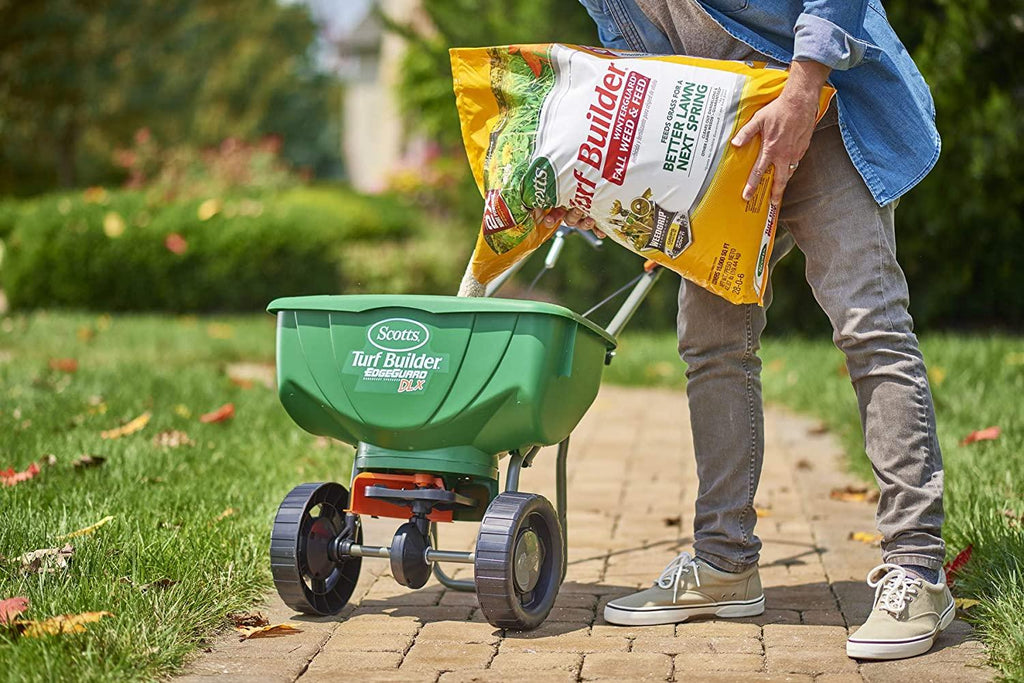 scotts turf builder winterguard fall weed and feed 3: covers up to 15,000 sq ft, fertilizer, 43 lbs., not available in fl