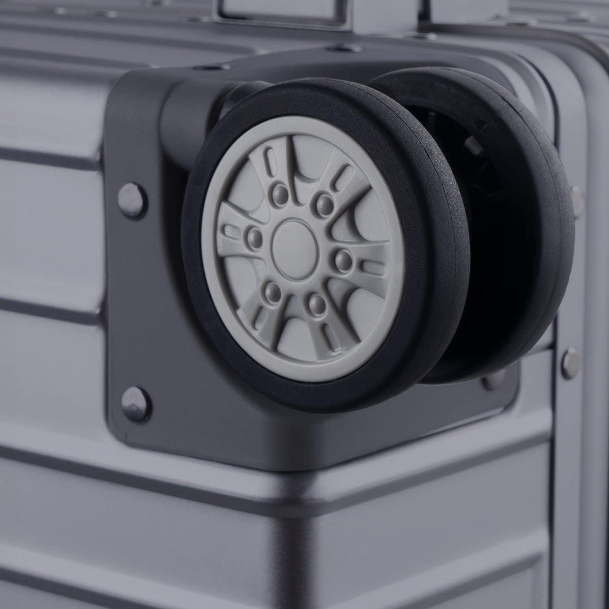 Aluminum Luggage Carry On Spinner Hard Shell Suitcase Lightweight Metal Suitcases (Grey, 24 inch)