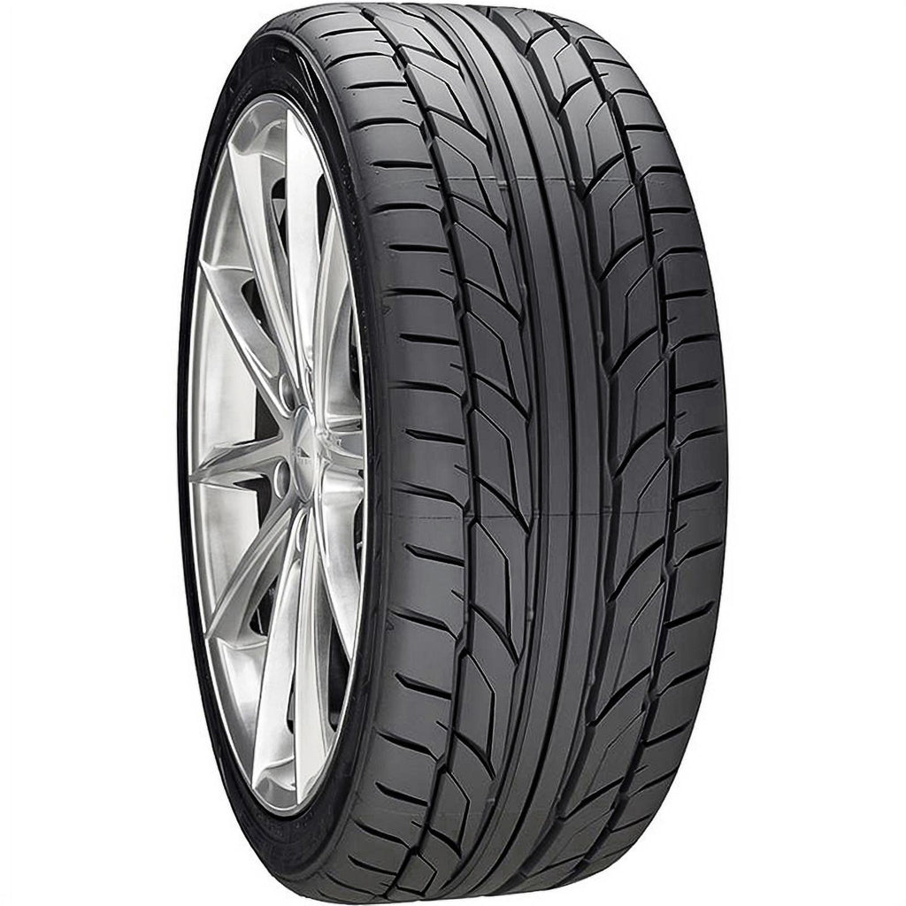 Nitto NT555 G2 255/45R20 105W XL High Performance Tire