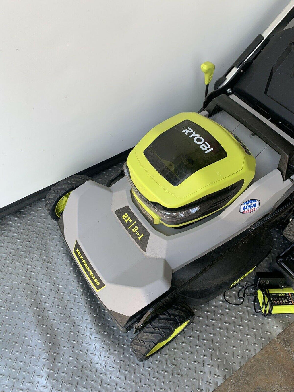 Self Propelled Lawn Mower 21 In. 40v Lithium-ion battery-RY401014US