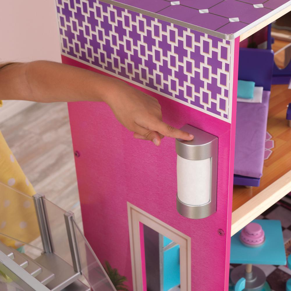 Uptown Dollhouse