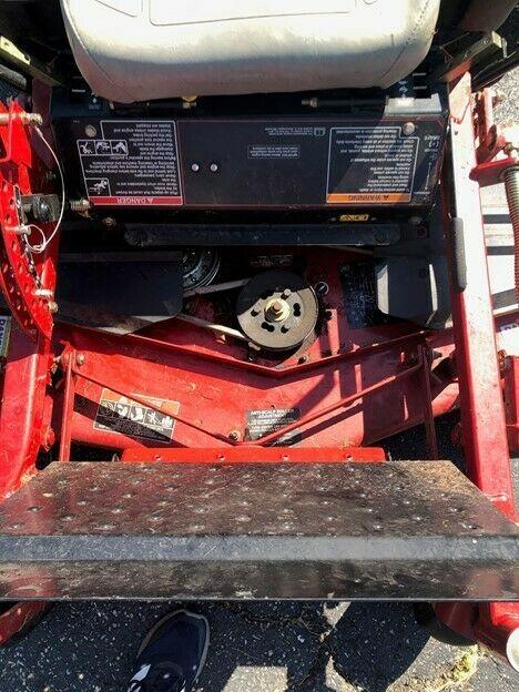 toro lawn mower, Z Z400, 2006, 500 hours, needs new hydrodrives