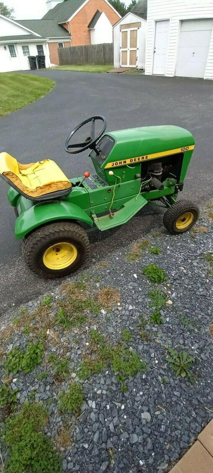 100 Lawn Tractor