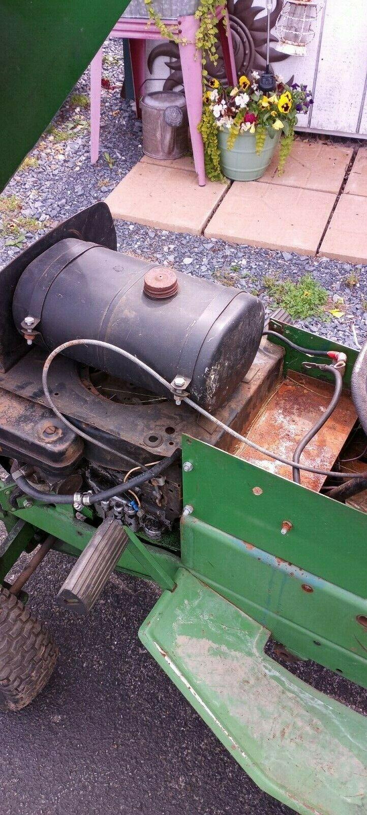 100 Lawn Tractor