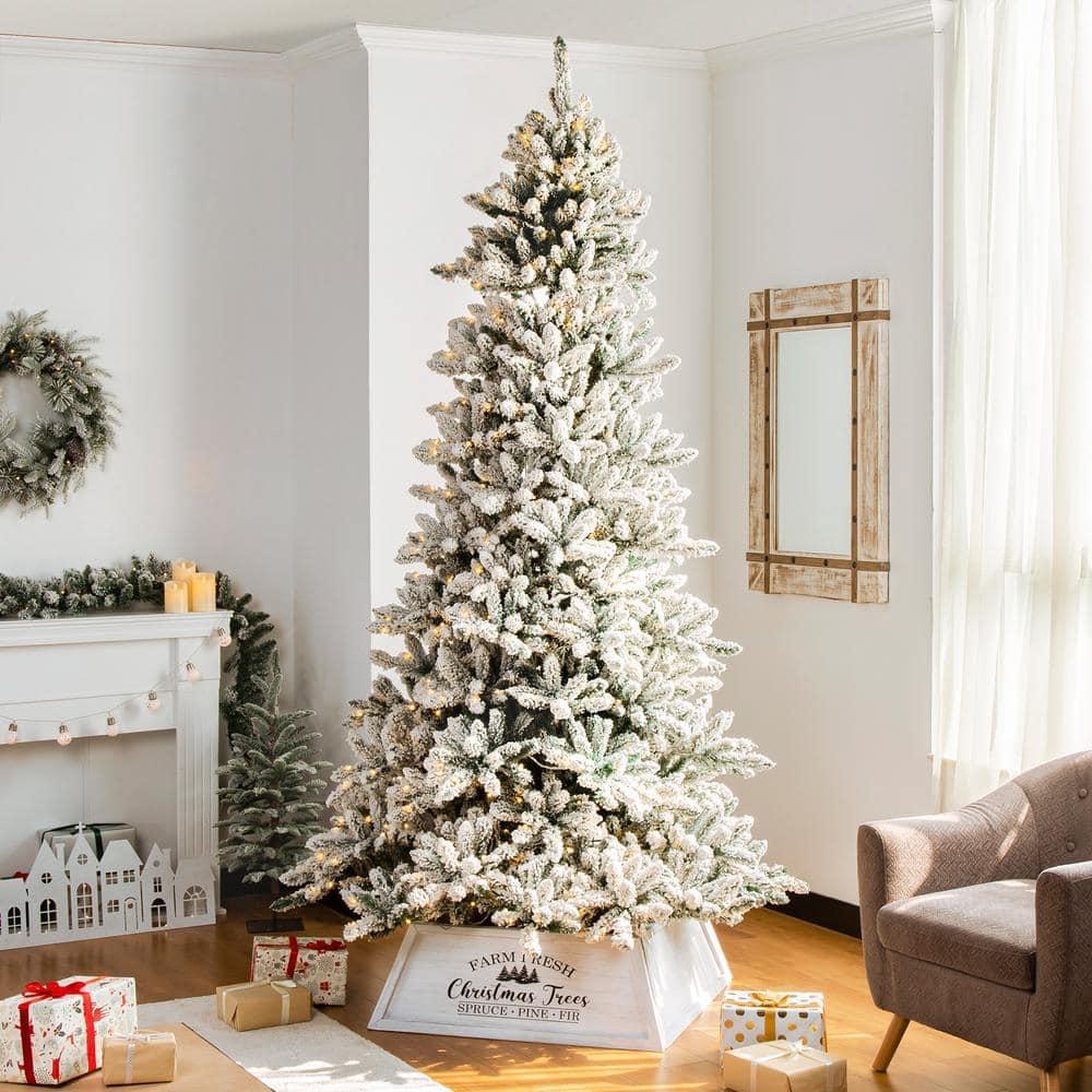 40 in. L White Wooden Trapezoid "Farm Fresh" Christmas Tree Collar (KD)
