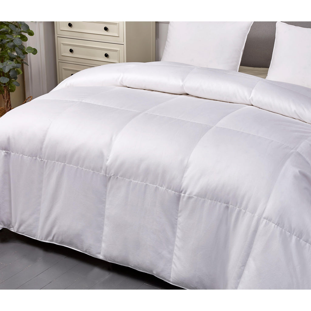 ROYAL LUXE / European White Goose Down Comforter - King