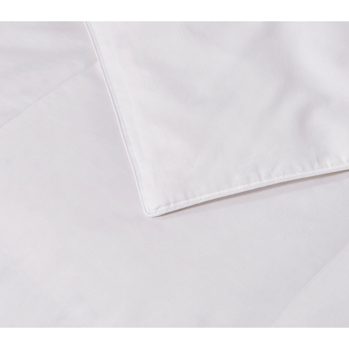 ROYAL LUXE / European White Goose Down Comforter - King