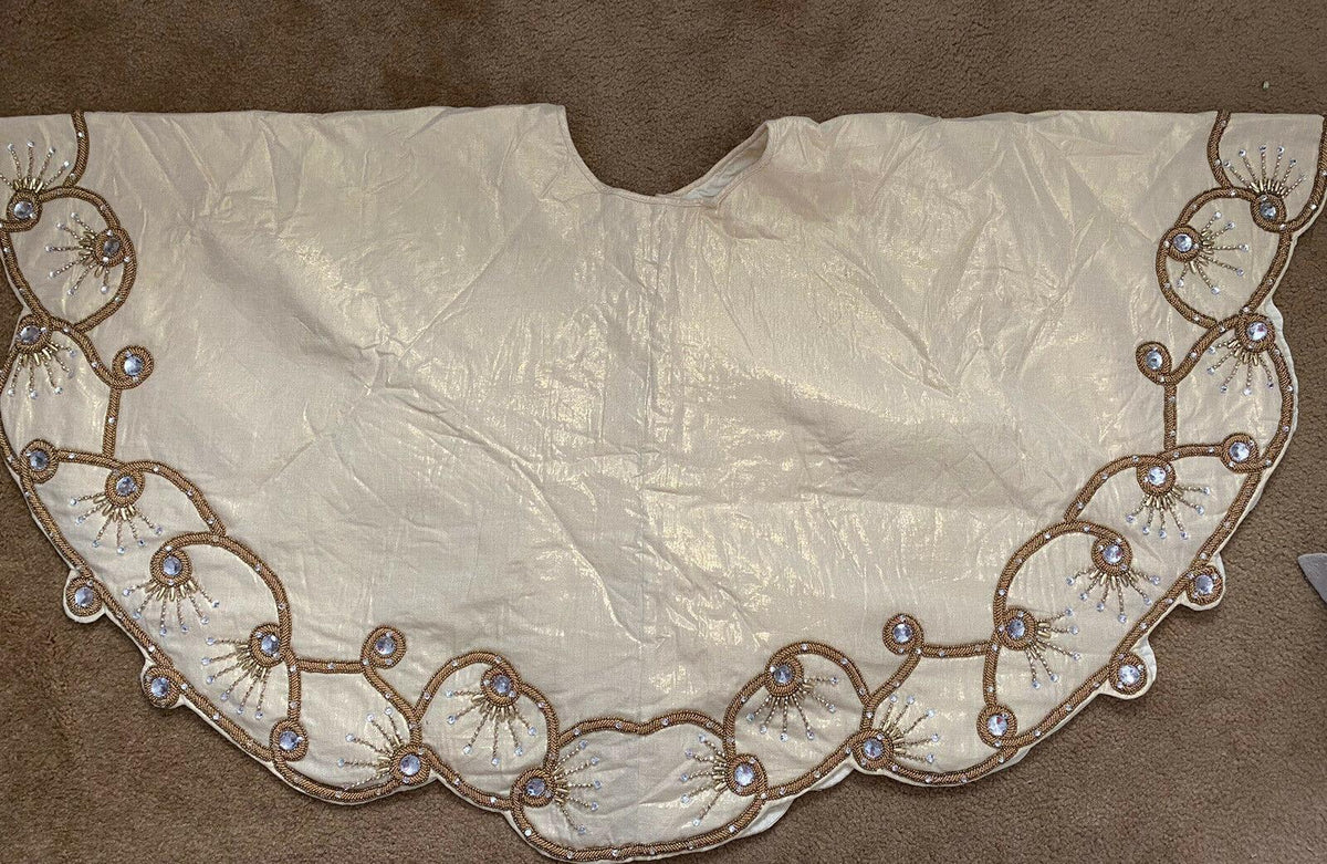 Kim Seybert Holiday Gold beaded And Embroidered Tree skirt- 60 Fabulous!