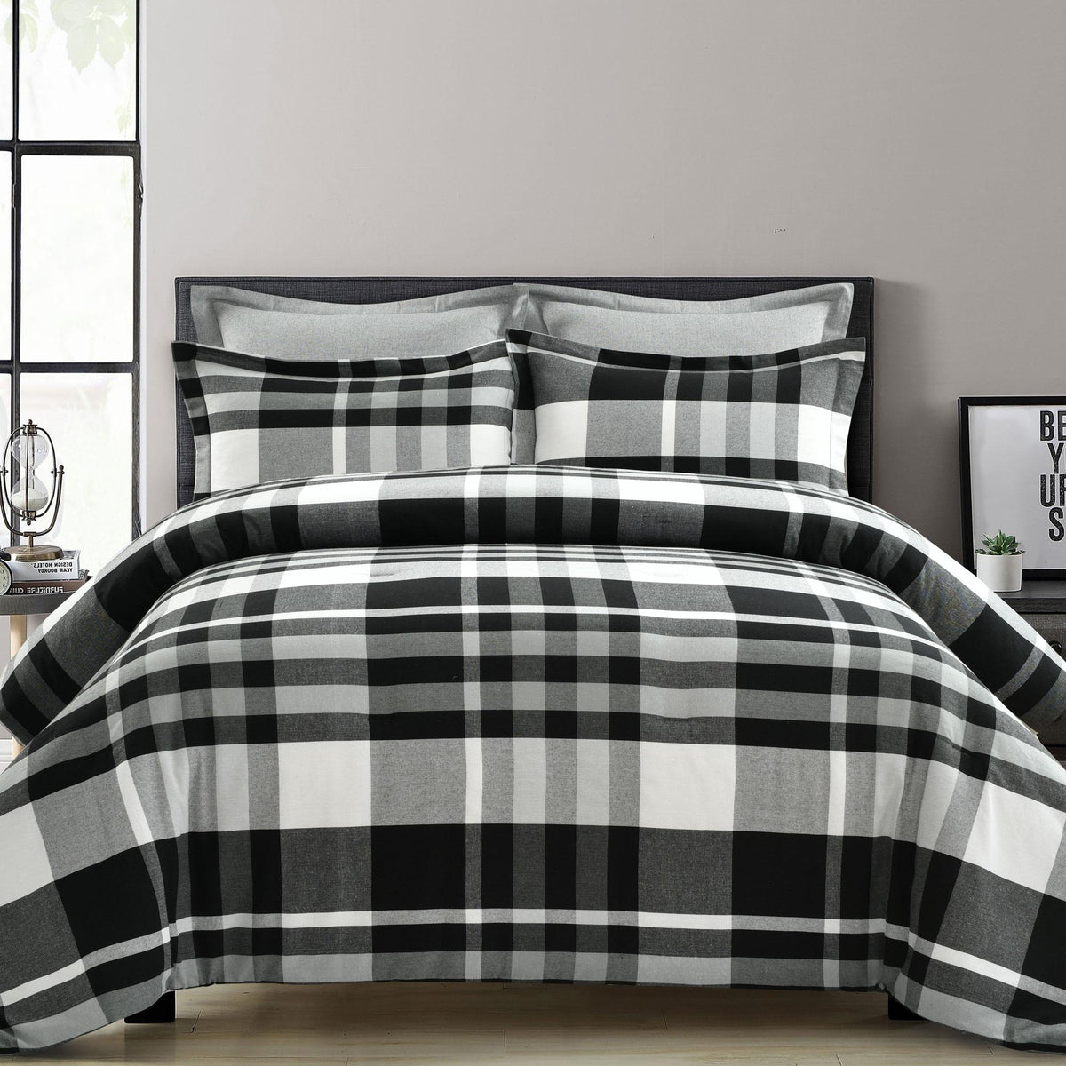 Lush Decor Farmhouse Yarn Dyed Plaid Eco-Friendly Recycled Cotton Reversible Comforter, Full/Queen, Black/White, 5-Pc Set