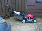 HONDA HRX217HZA 2 BLADED, 200CC,HYDRO STACTIC TRANSMISSION, ELECTRIC START