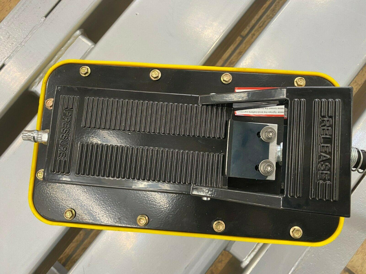 Hydraulic Air Foot Pedal Pump 10,000 PSI For Auto Body Frame Machines Press