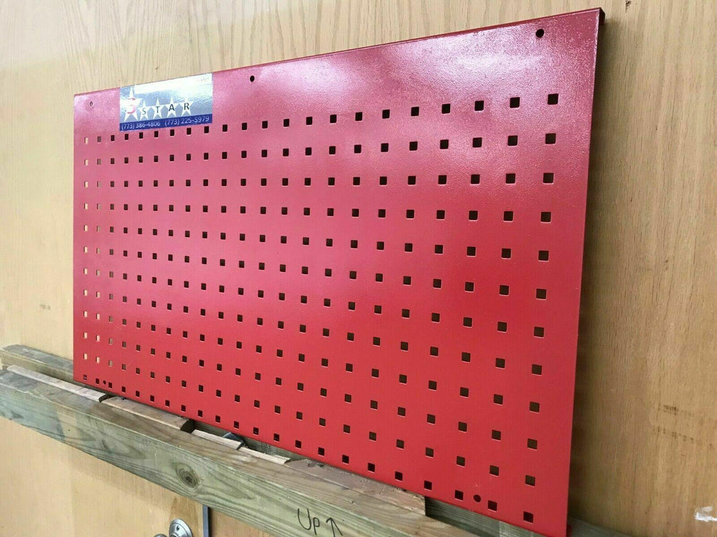 AUTO BODY FRAME MACHINE WALL MOUNT TOOL AND CLAMP BOARD WITH 17 HANGERS!!