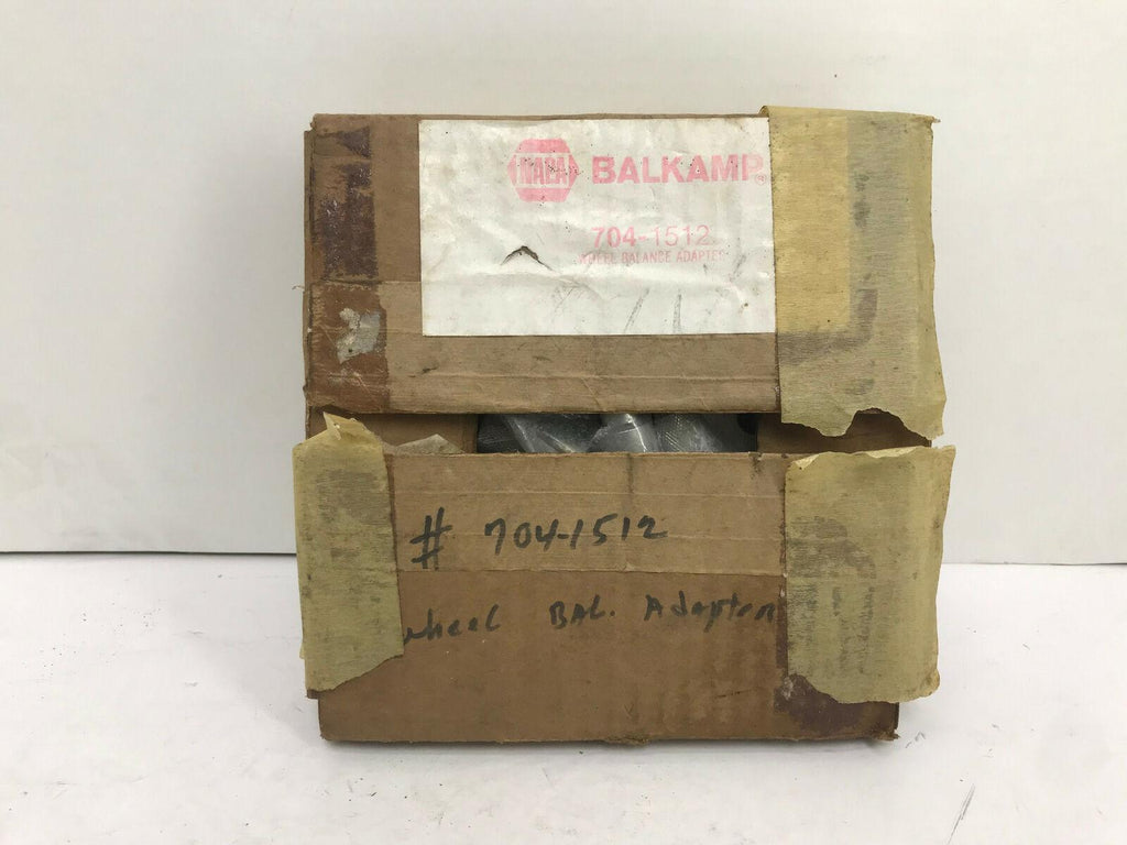 NOS  NAPA BALKAMP #704-1512 Wheel  Adapter for Metric 110mm-130mm