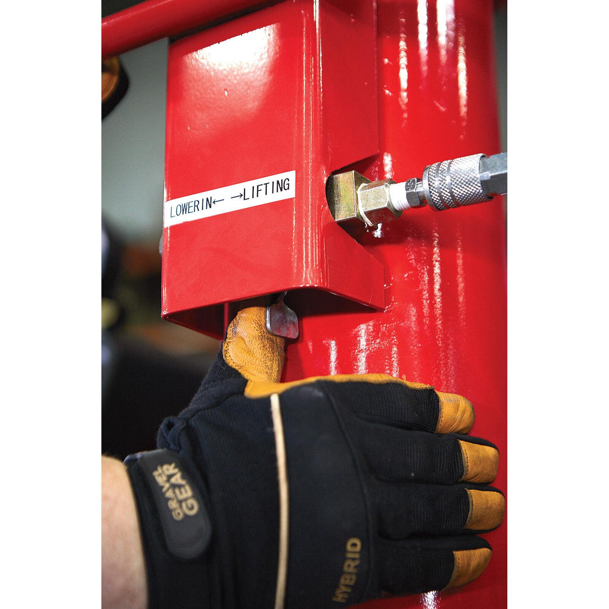 Strongway 1 1/4-Ton Air Bumper Jack