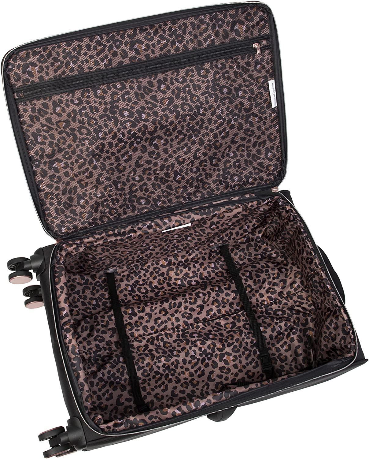 Divinity II 22" Softside Carry-On 8 Wheel Spinner, Black